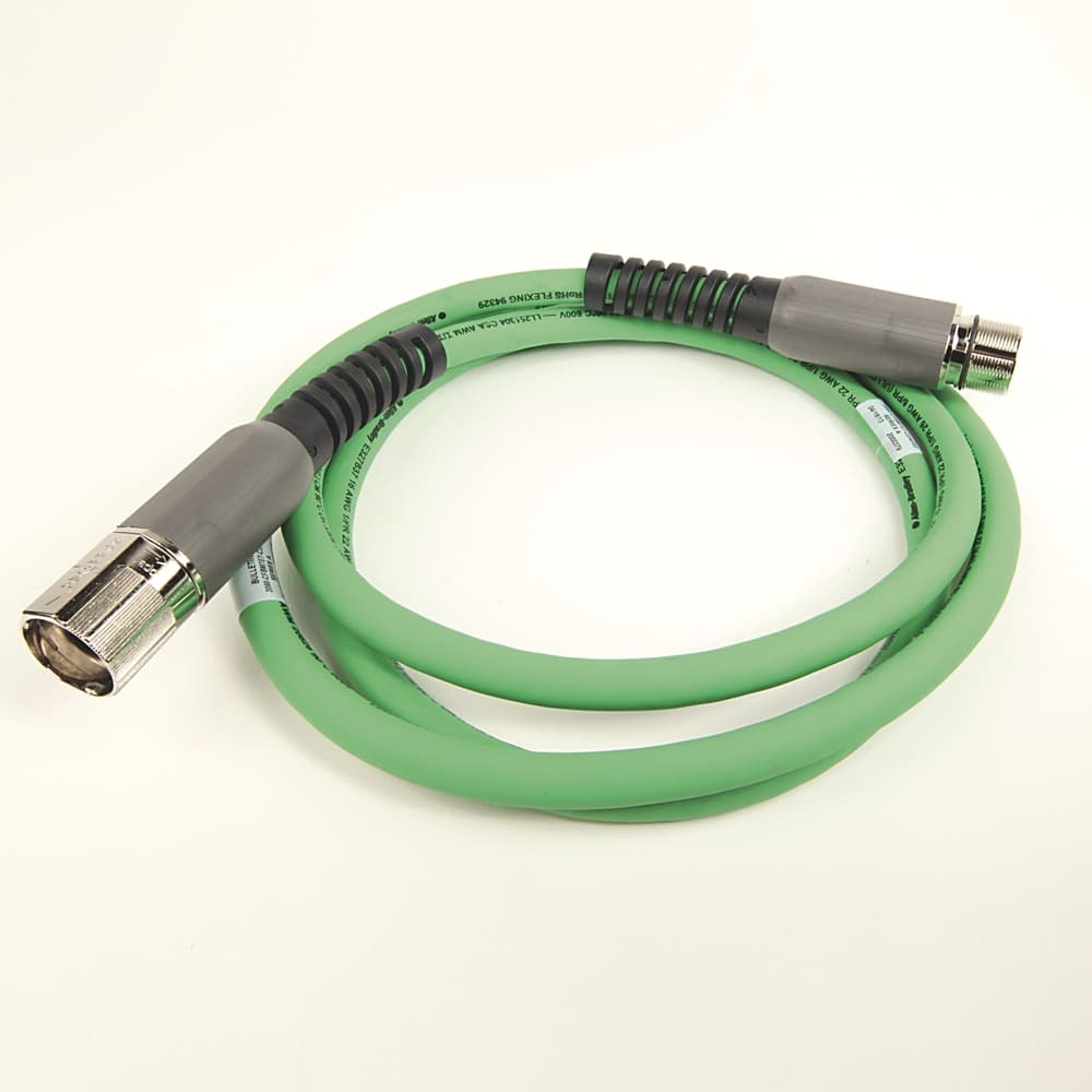 Rockwell Automation 2090-CFBM7E7-CDAF02 Rockwell Automation 2090-CFBM7E7-CDAF02